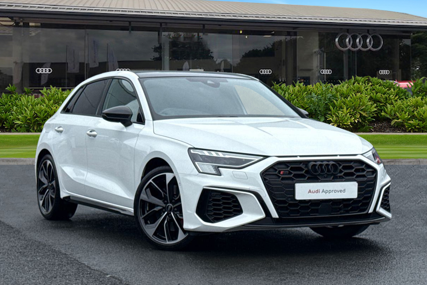 Main listing image - Audi S3