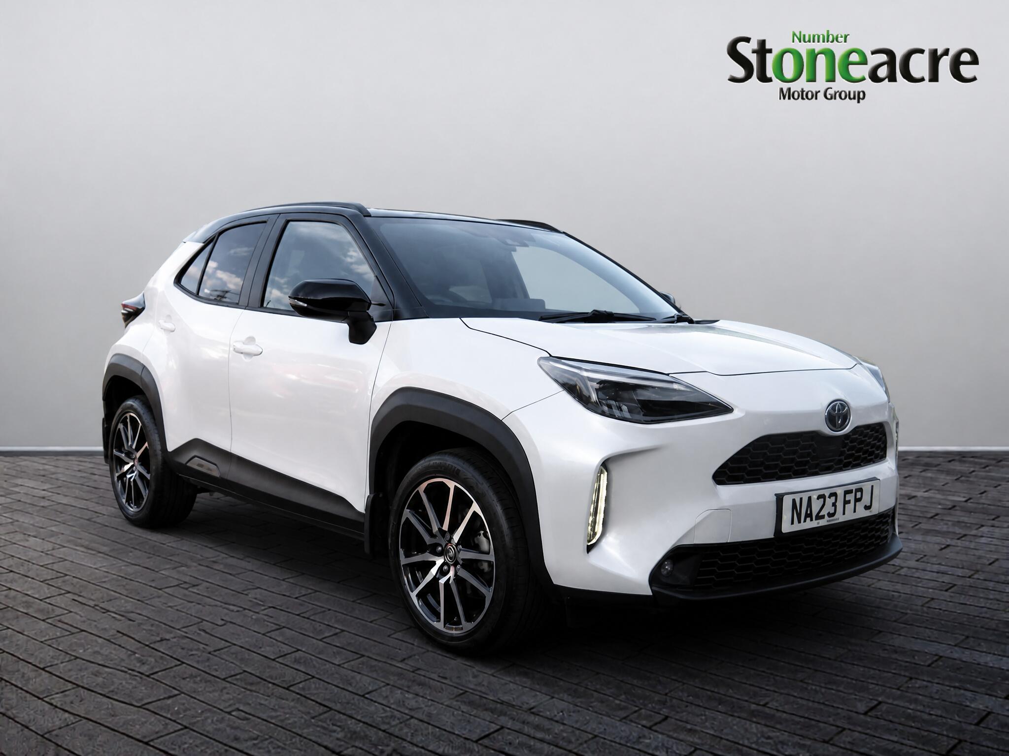 Main listing image - Toyota Yaris Cross