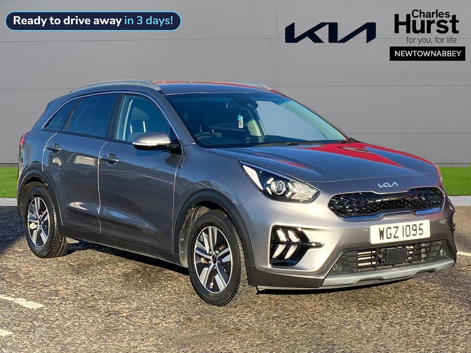 Main listing image - Kia Niro