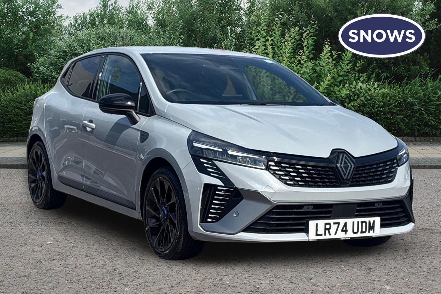 Main listing image - Renault Clio