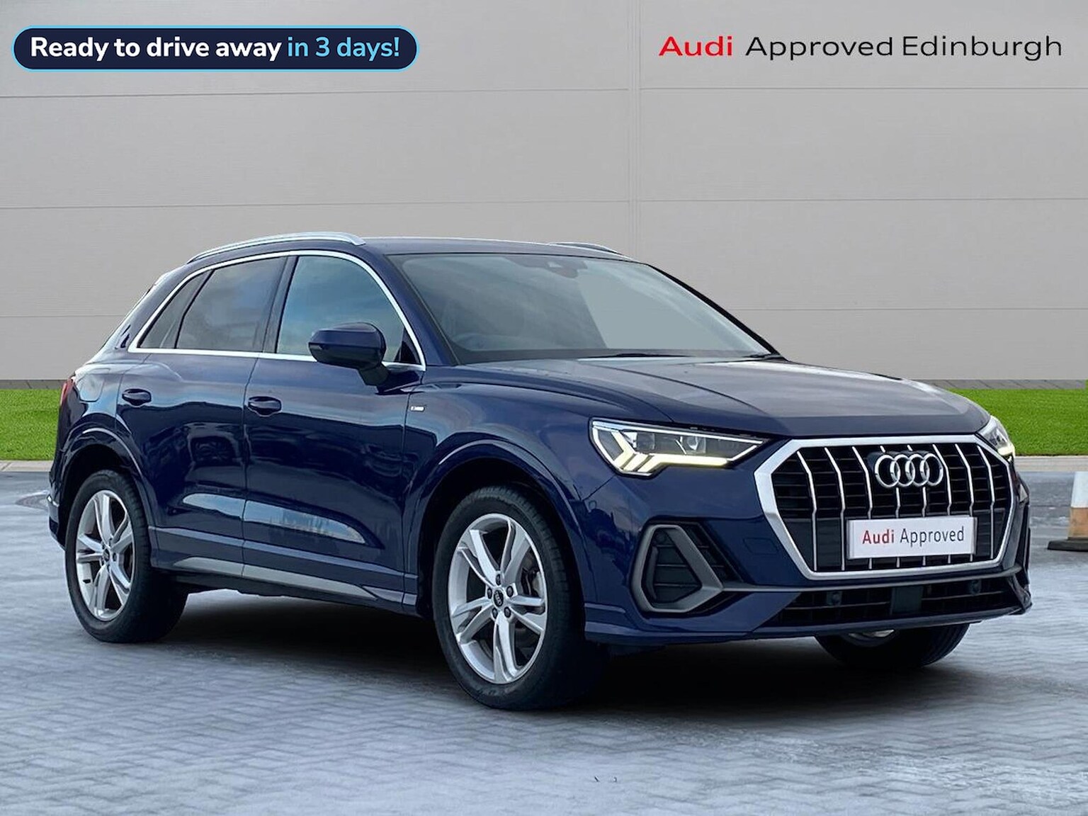 Main listing image - Audi Q3