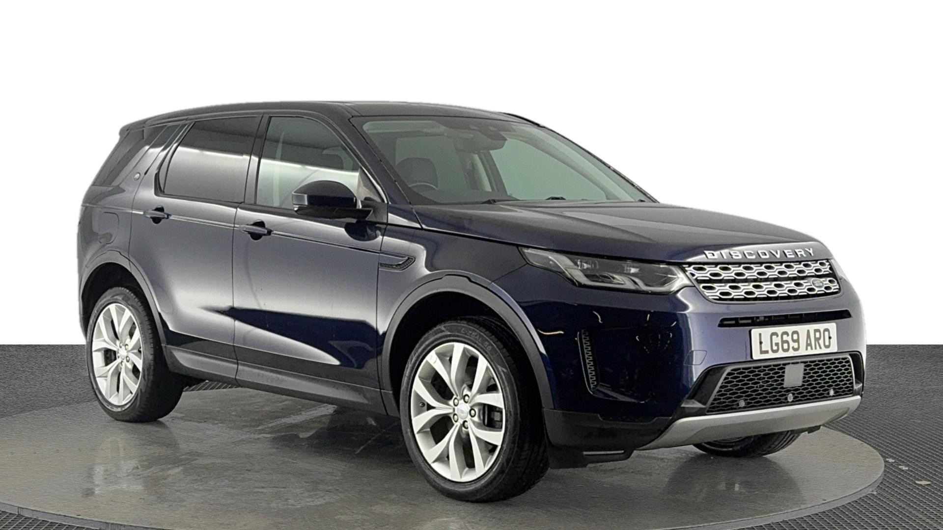 Main listing image - Land Rover Discovery Sport