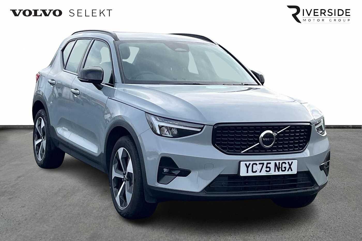 Main listing image - Volvo XC40