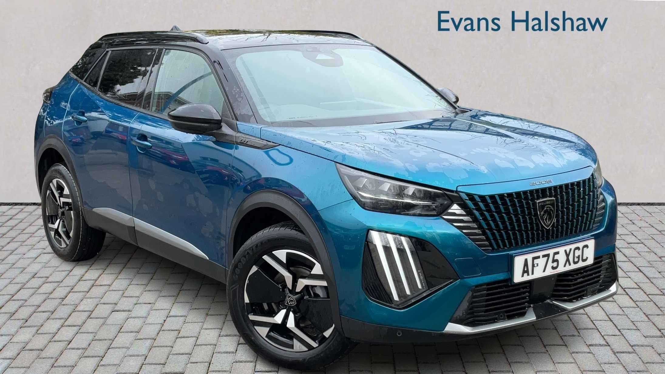 Main listing image - Peugeot 2008