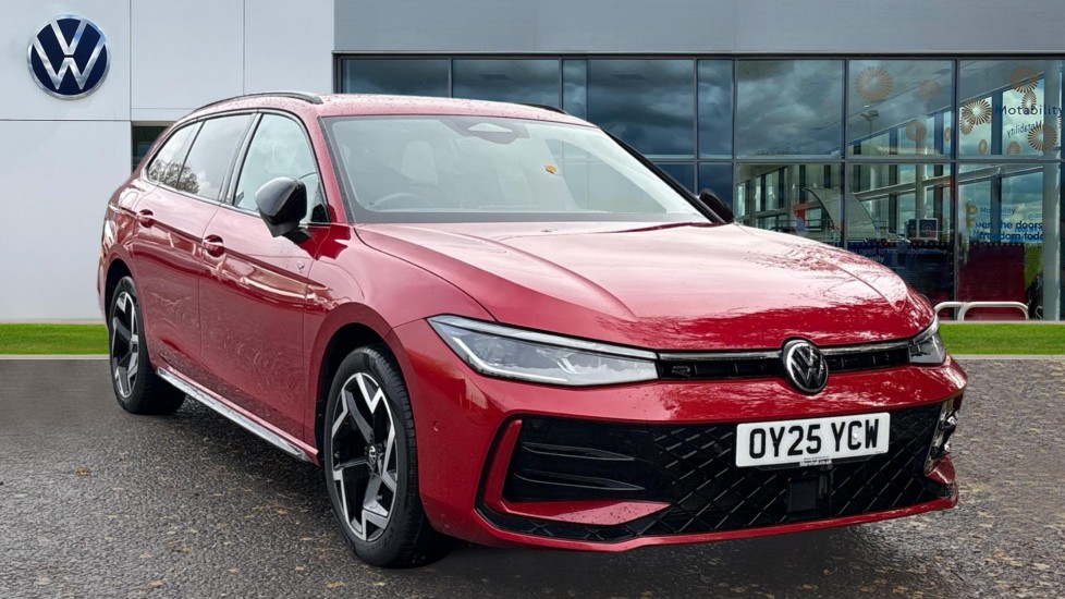 Main listing image - Volkswagen Passat Estate