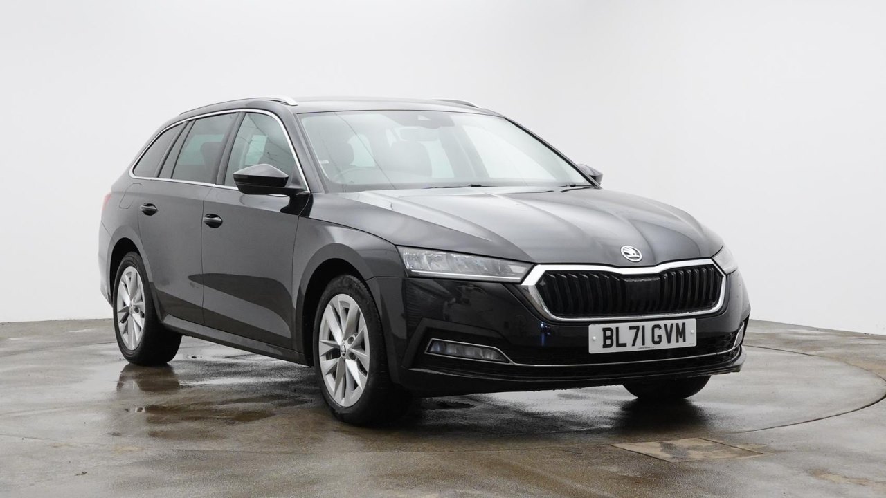 Main listing image - Skoda Octavia Estate