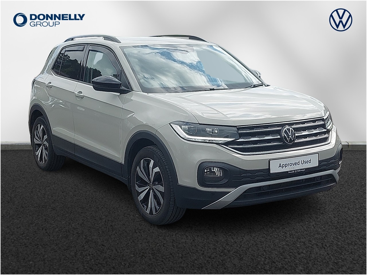 Main listing image - Volkswagen T-Cross