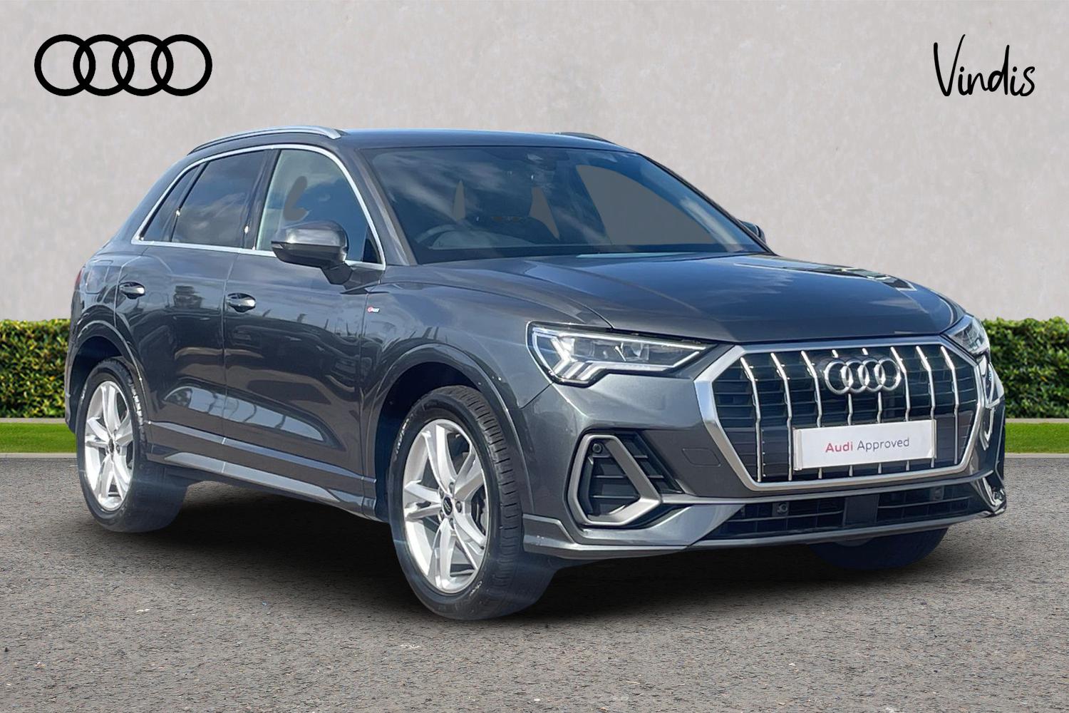 Main listing image - Audi Q3