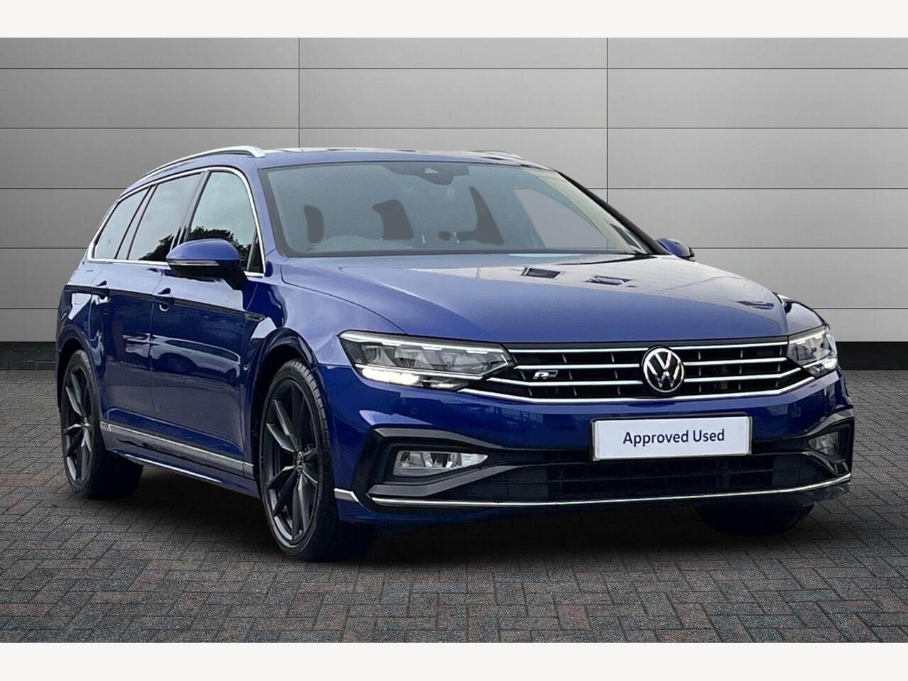 Main listing image - Volkswagen Passat Estate