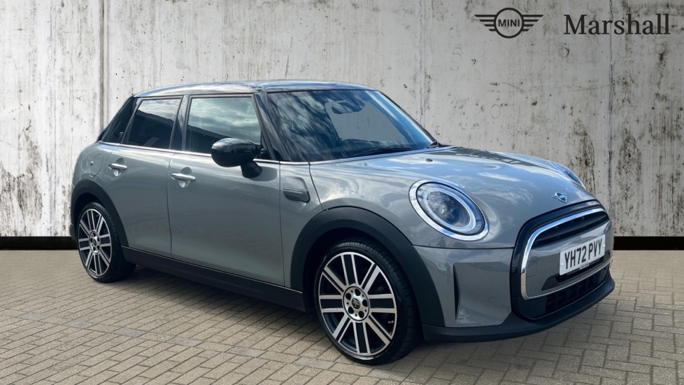 Main listing image - MINI Hatchback 5dr