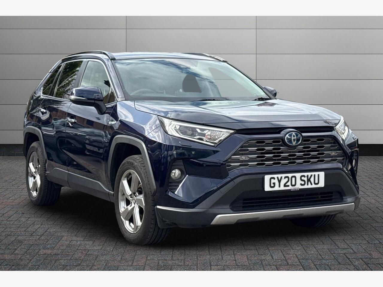 Main listing image - Toyota RAV4