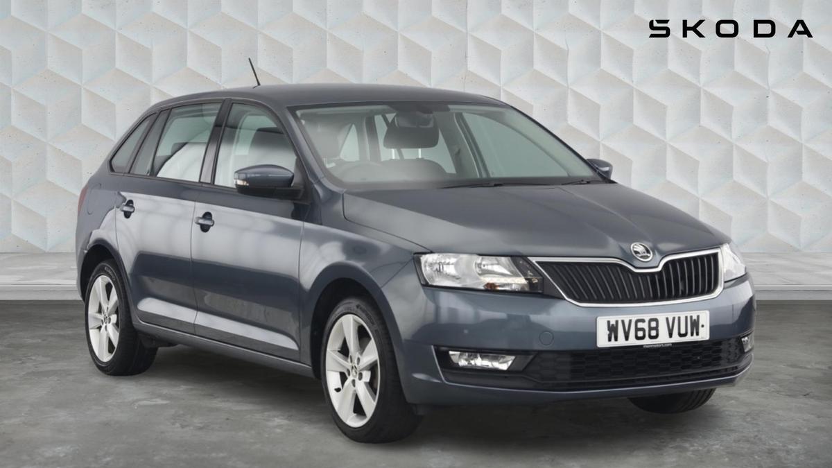 Main listing image - Skoda Rapid Spaceback