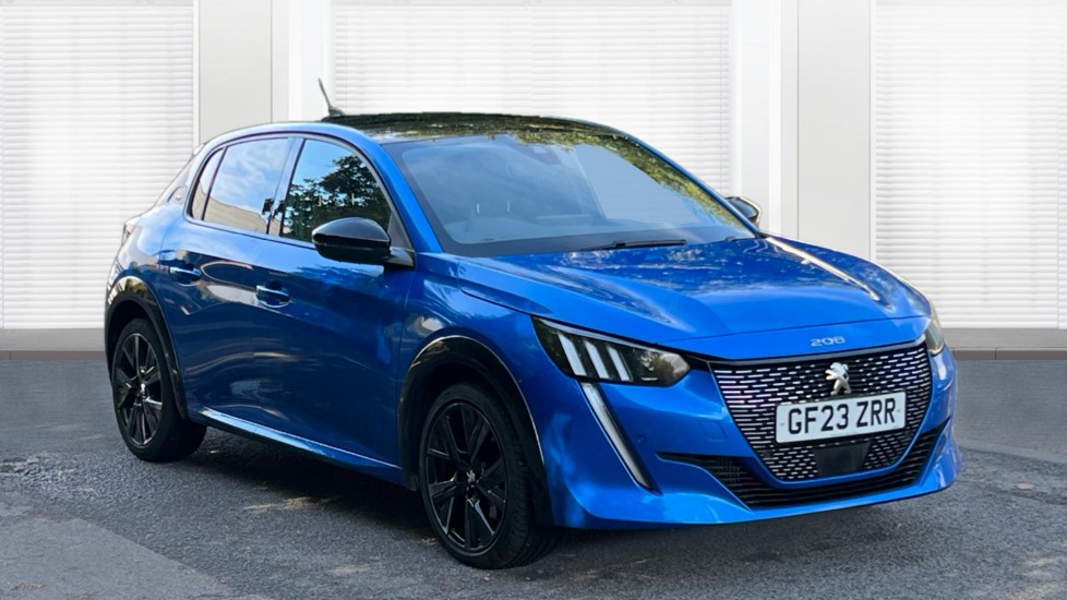 Main listing image - Peugeot 208