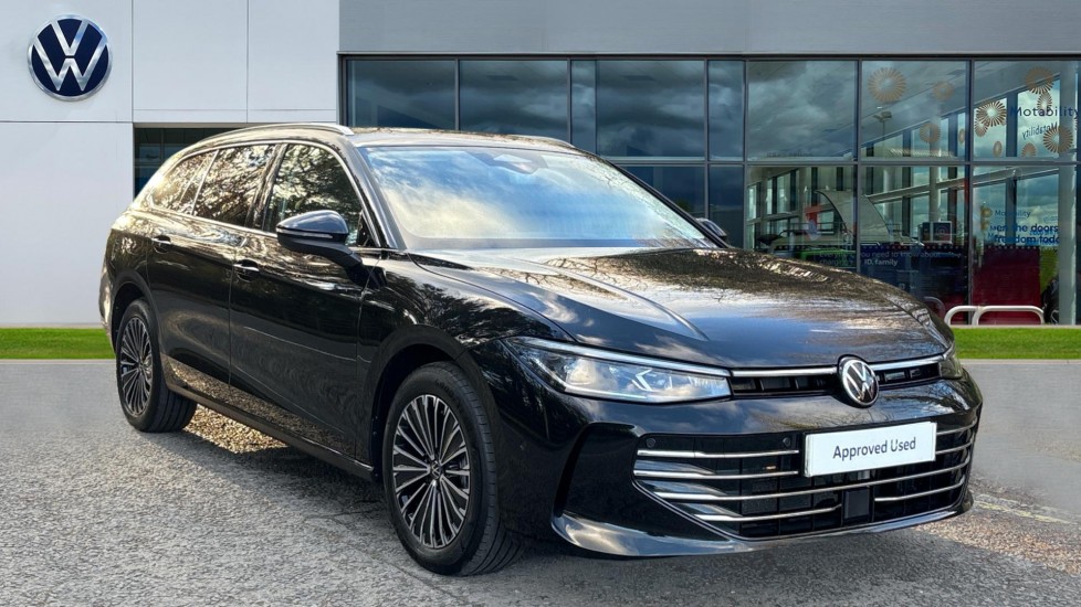 Main listing image - Volkswagen Passat Estate