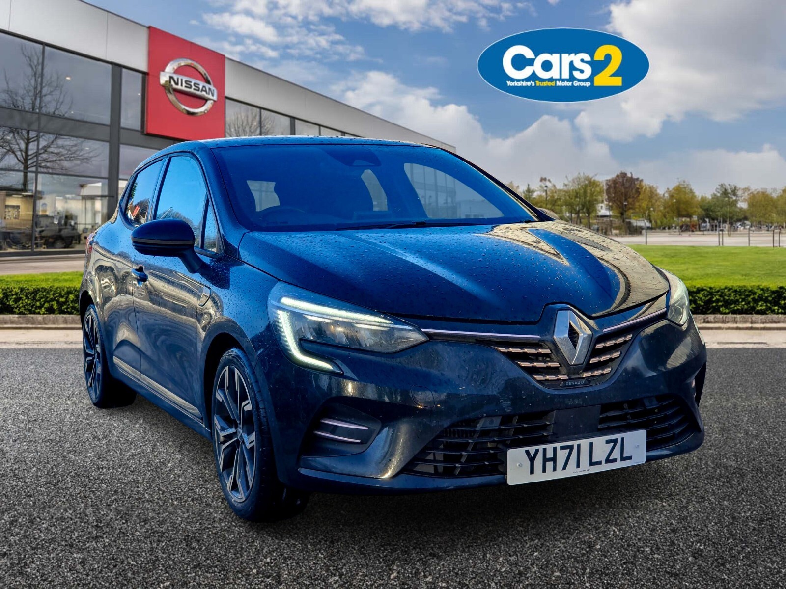 Main listing image - Renault Clio