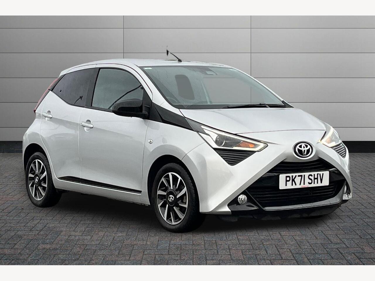 Main listing image - Toyota Aygo