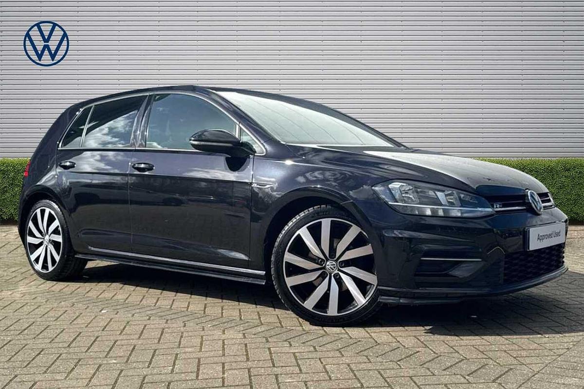 Main listing image - Volkswagen Golf