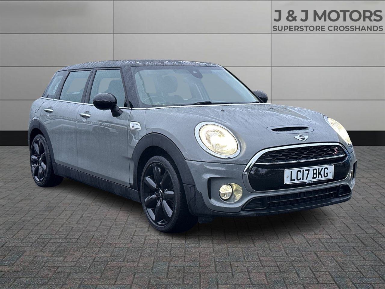 Main listing image - MINI Clubman