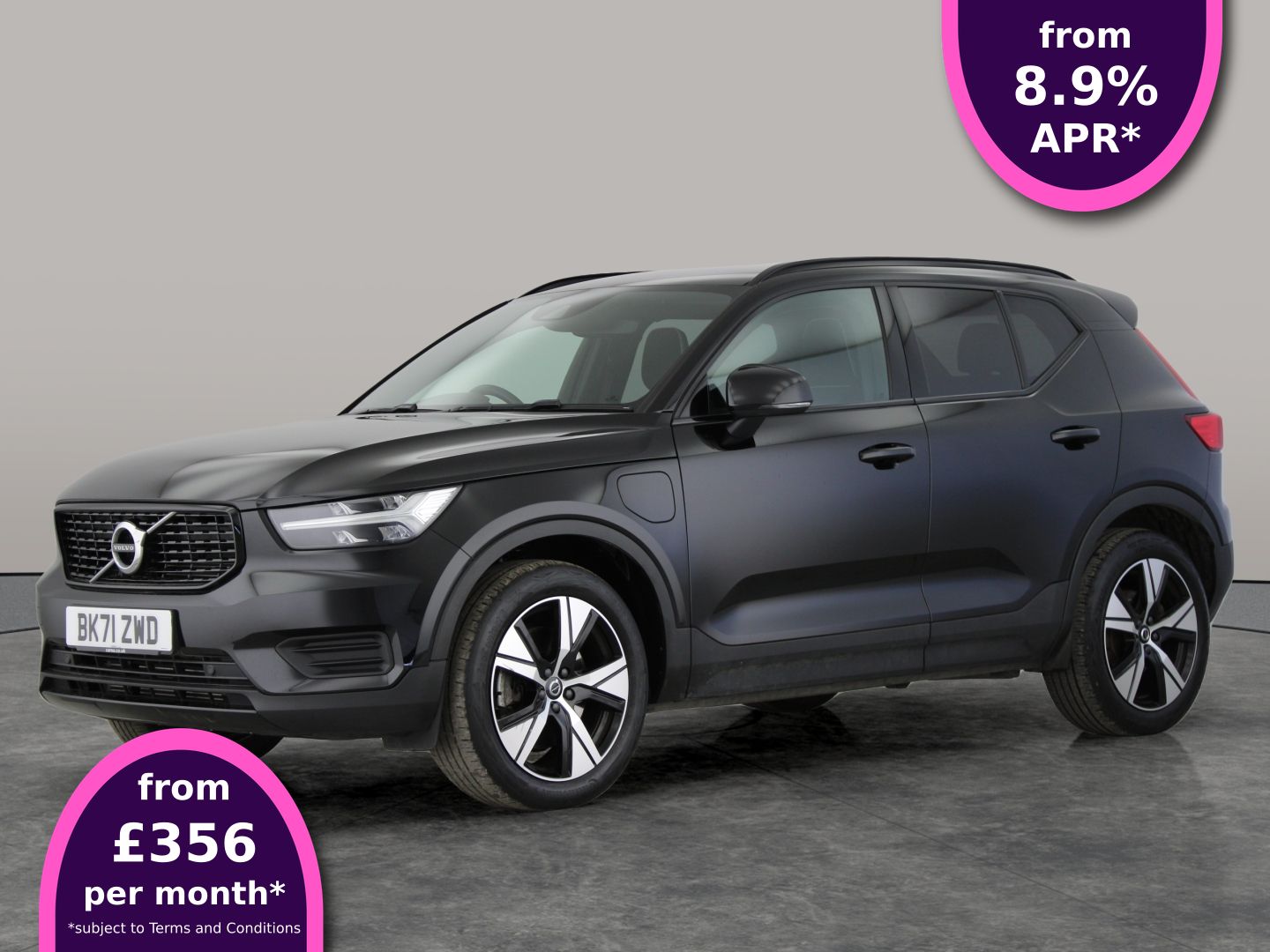 Main listing image - Volvo XC40 Recharge