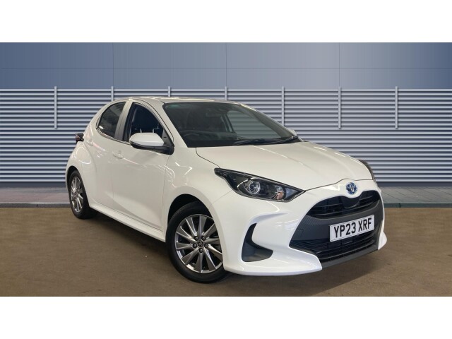 Main listing image - Toyota Yaris