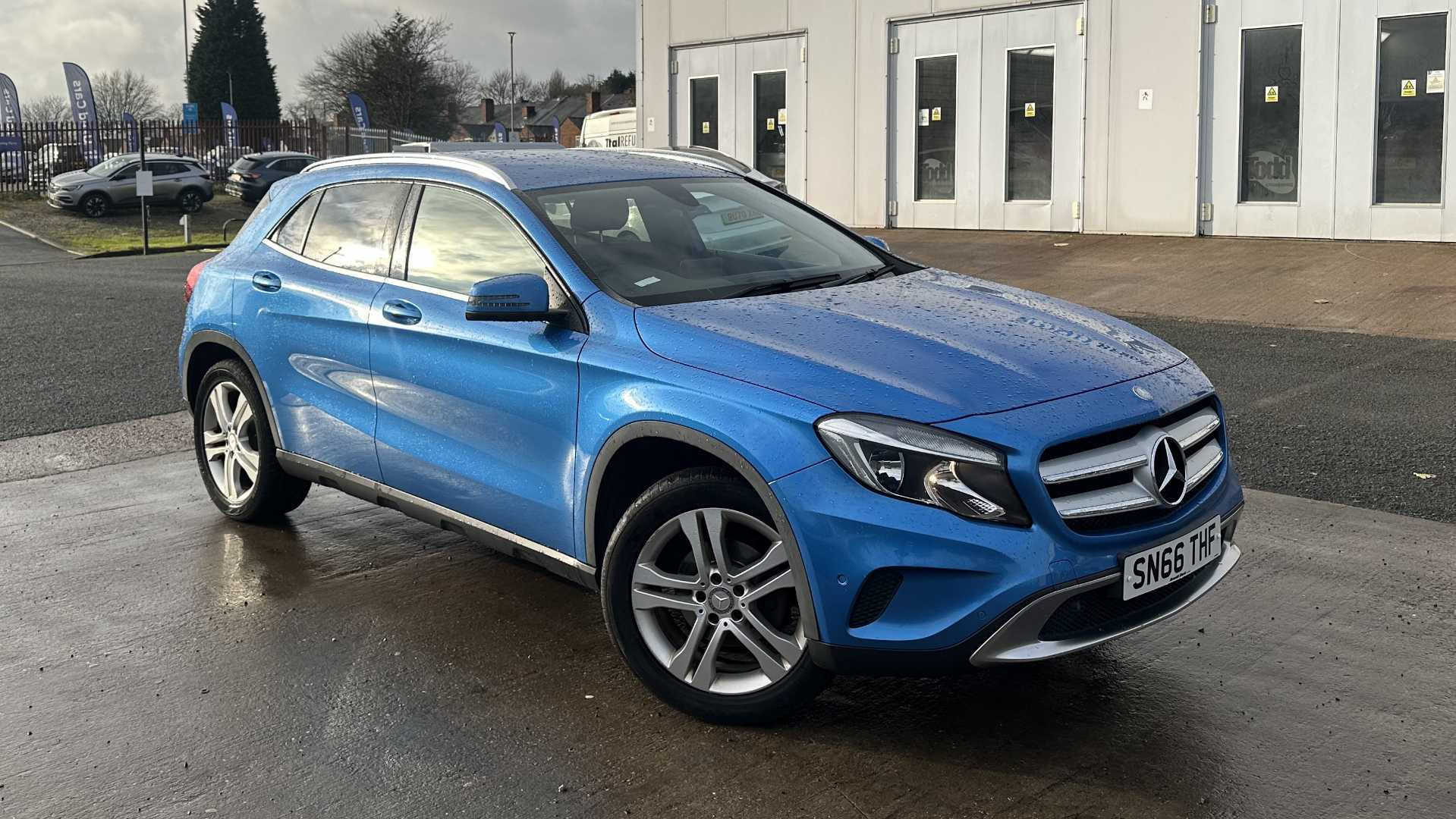 Main listing image - Mercedes-Benz GLA