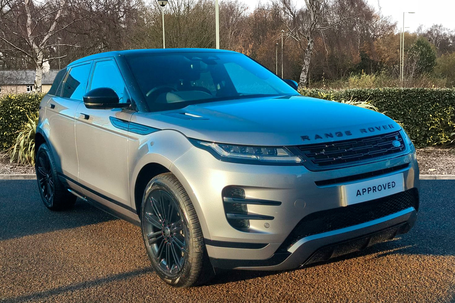 Main listing image - Land Rover Range Rover Evoque