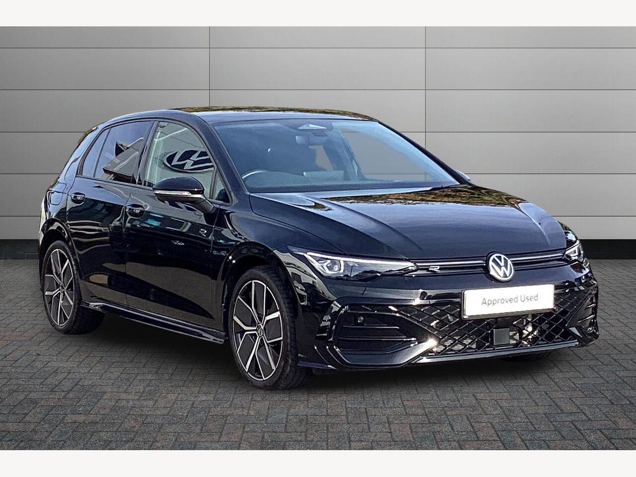 Main listing image - Volkswagen Golf