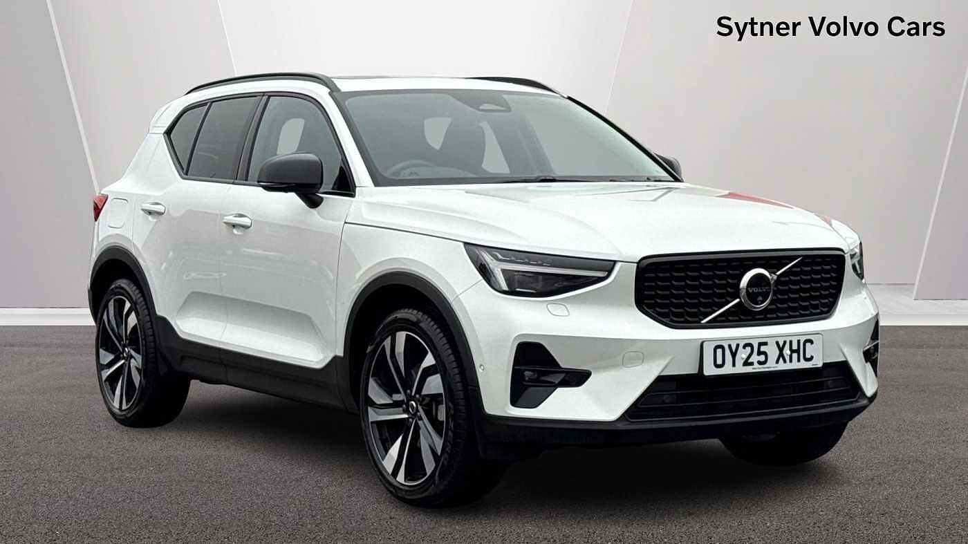 Main listing image - Volvo XC40