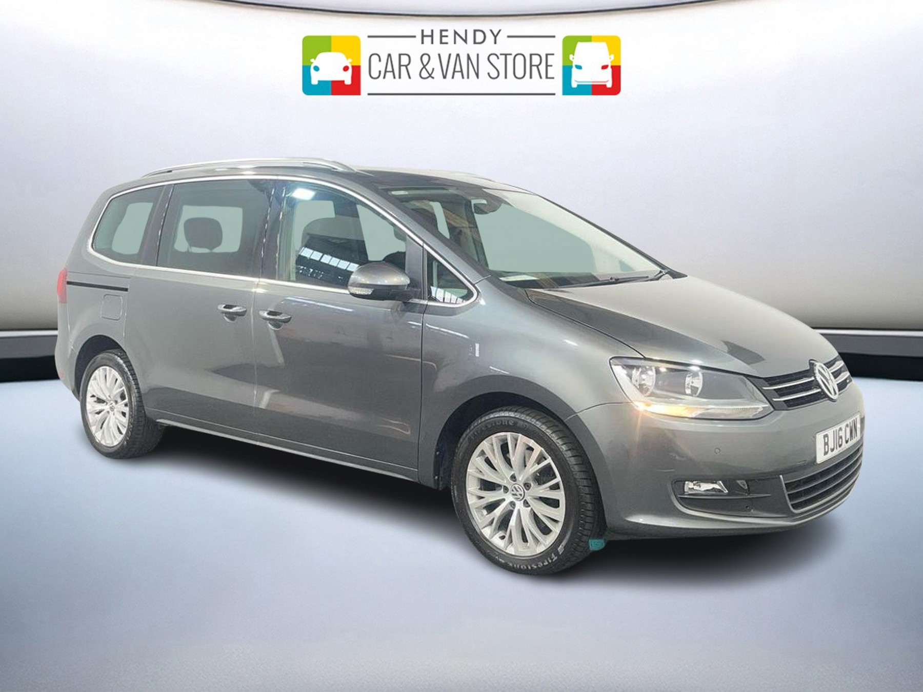 Main listing image - Volkswagen Sharan