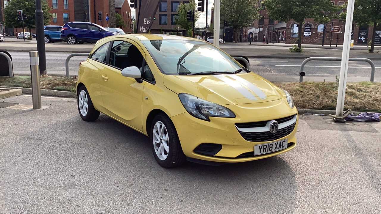 Main listing image - Vauxhall Corsa
