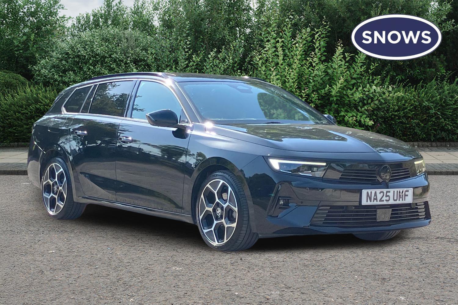 Main listing image - Vauxhall Astra