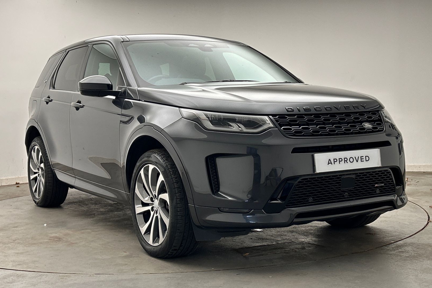 Main listing image - Land Rover Discovery Sport