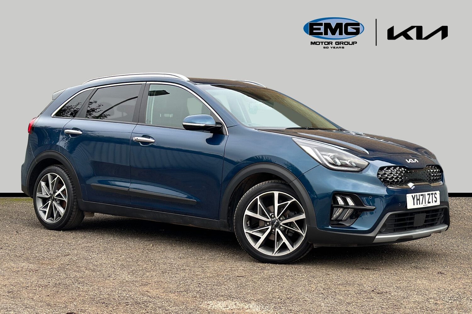 Main listing image - Kia Niro