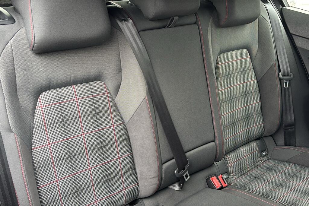 Main listing image - Volkswagen Golf GTI