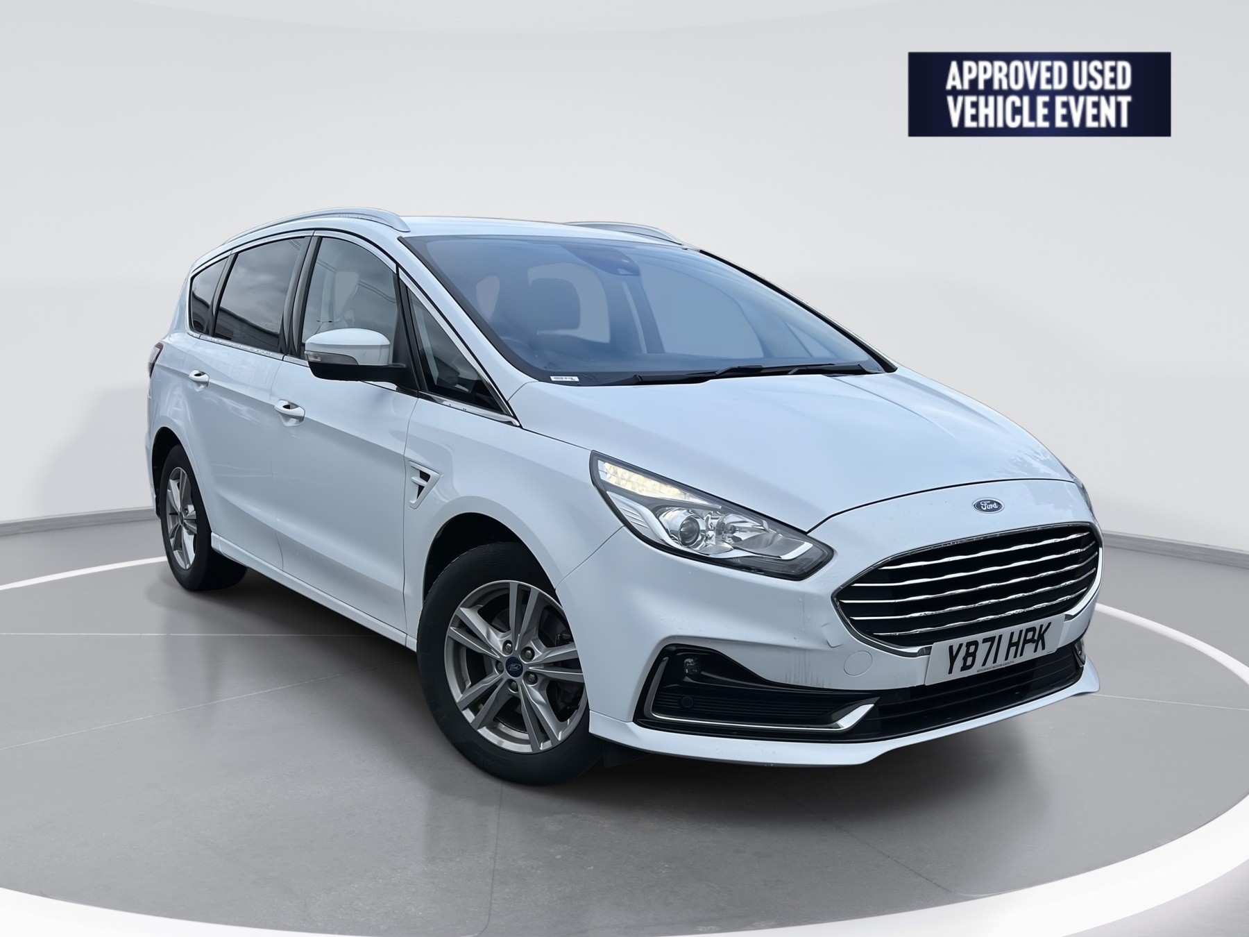 Main listing image - Ford S-MAX