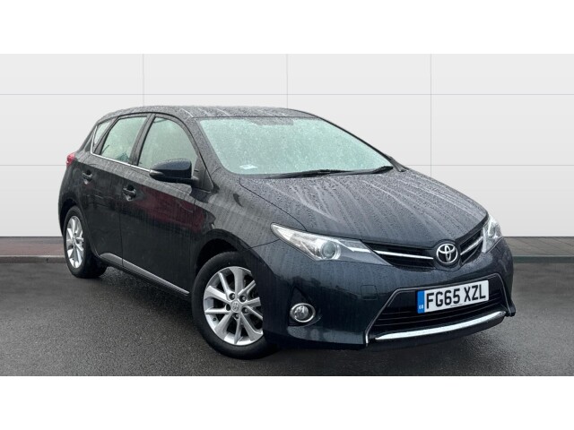 Main listing image - Toyota Auris