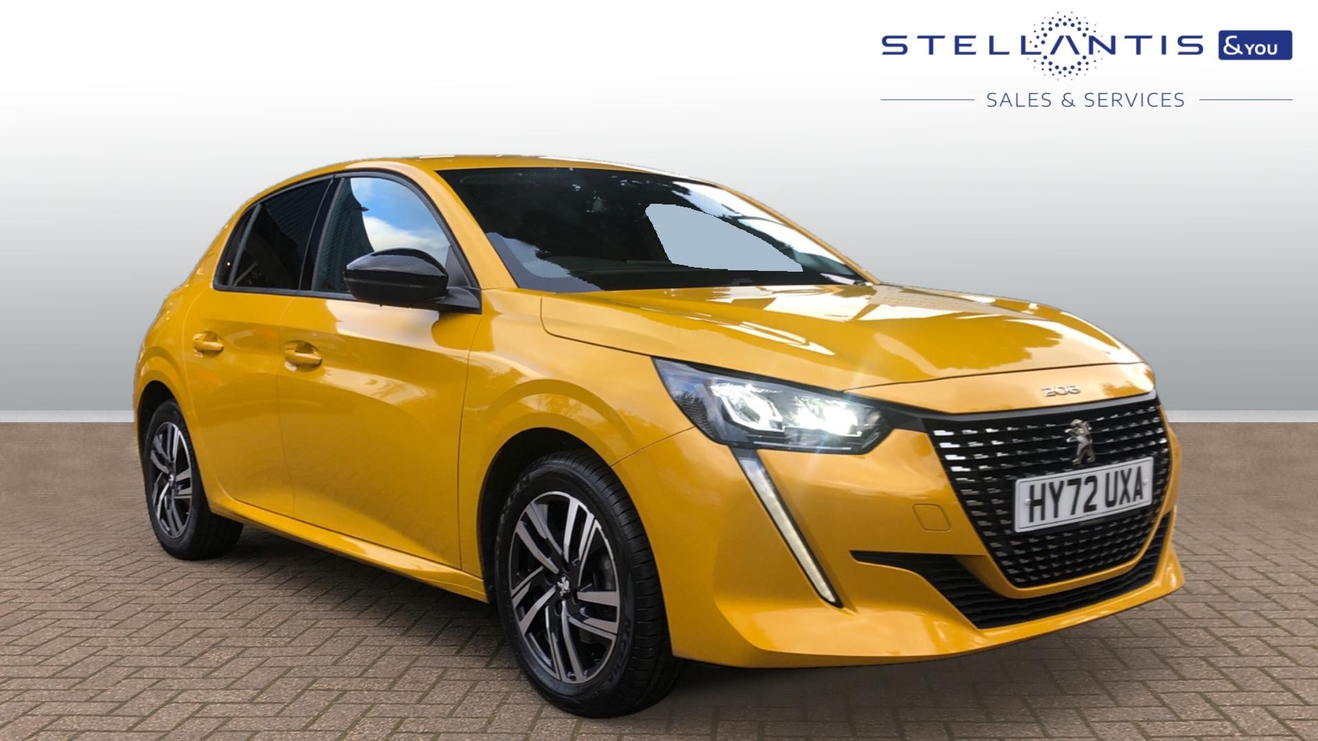 Main listing image - Peugeot 208