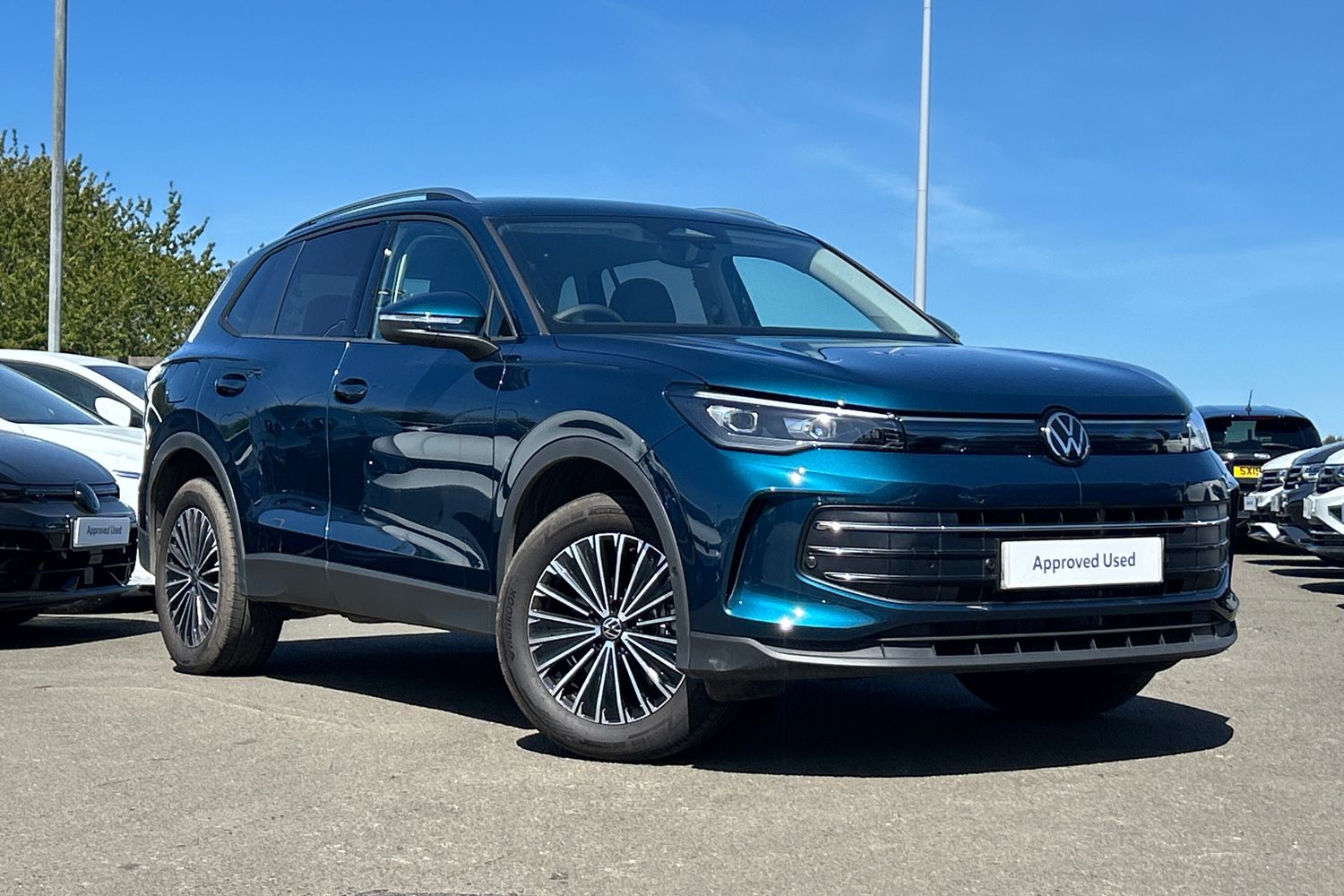 Main listing image - Volkswagen Tiguan