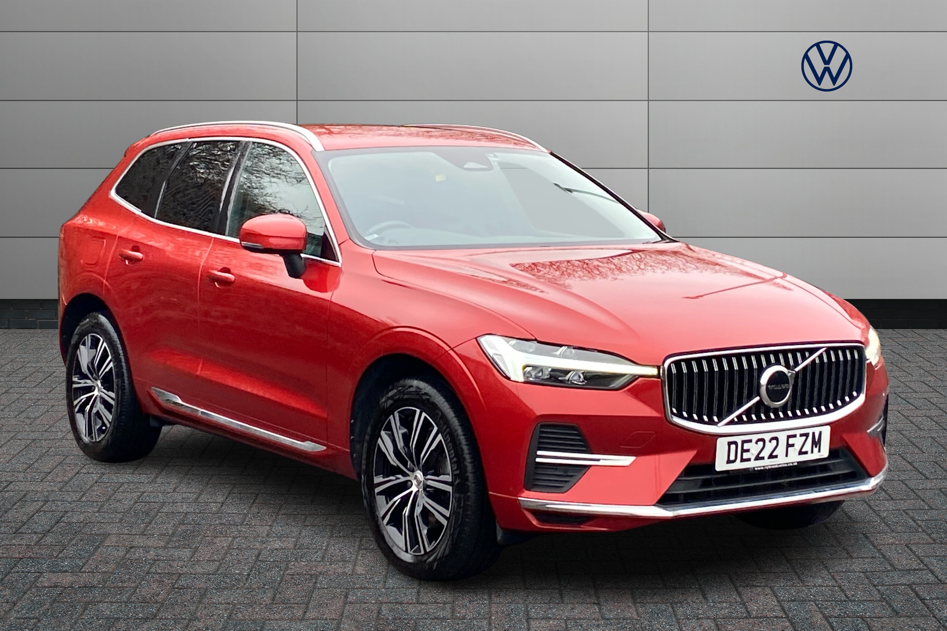 Main listing image - Volvo XC60