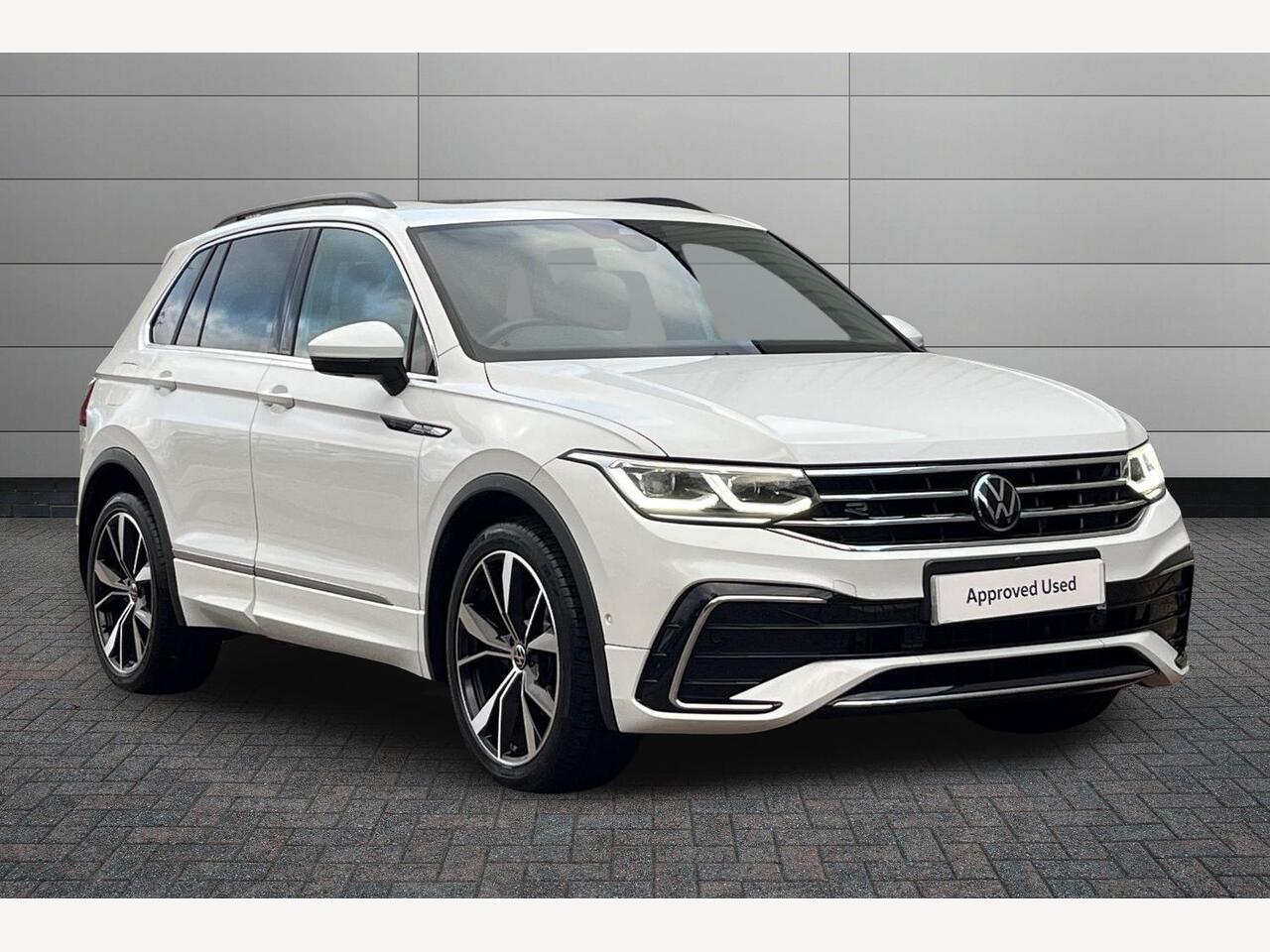 Main listing image - Volkswagen Tiguan