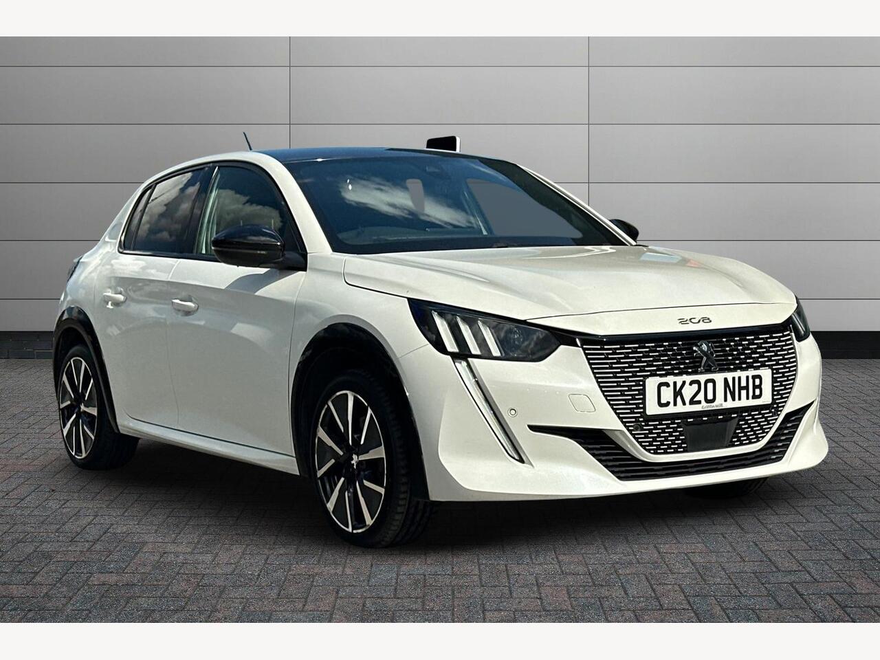 Main listing image - Peugeot e-208