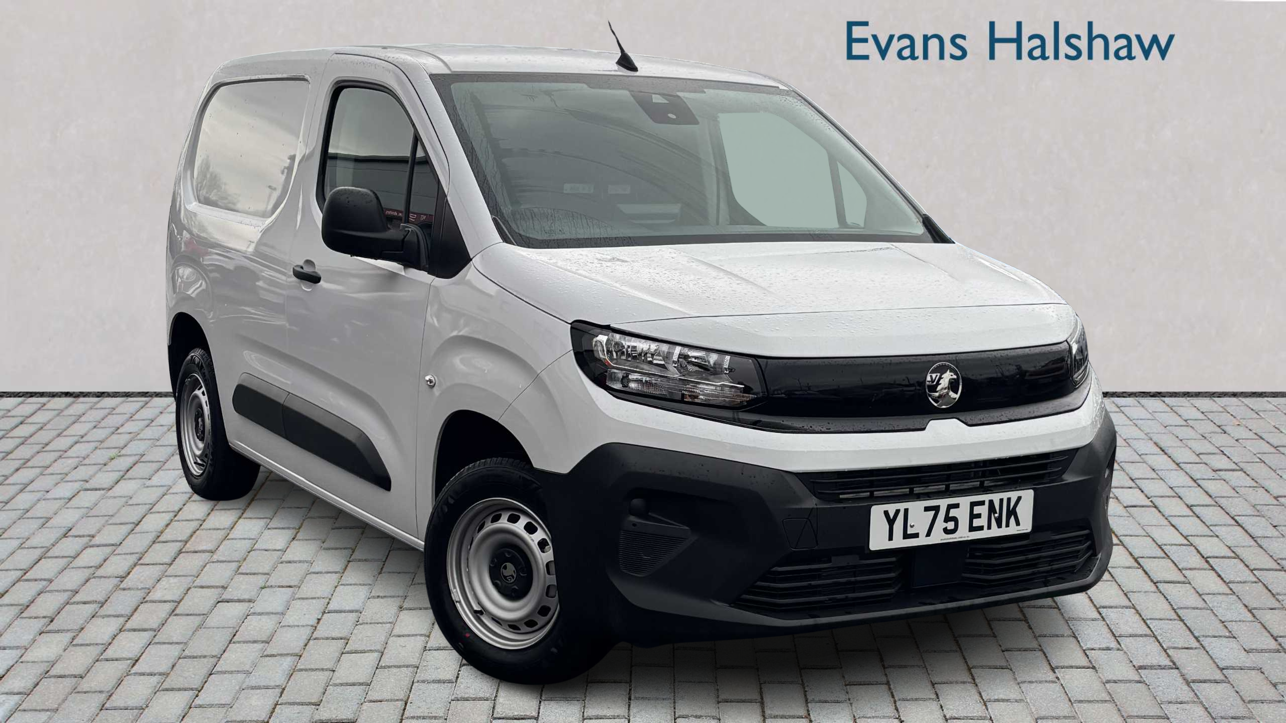 Main listing image - Vauxhall Combo Cargo