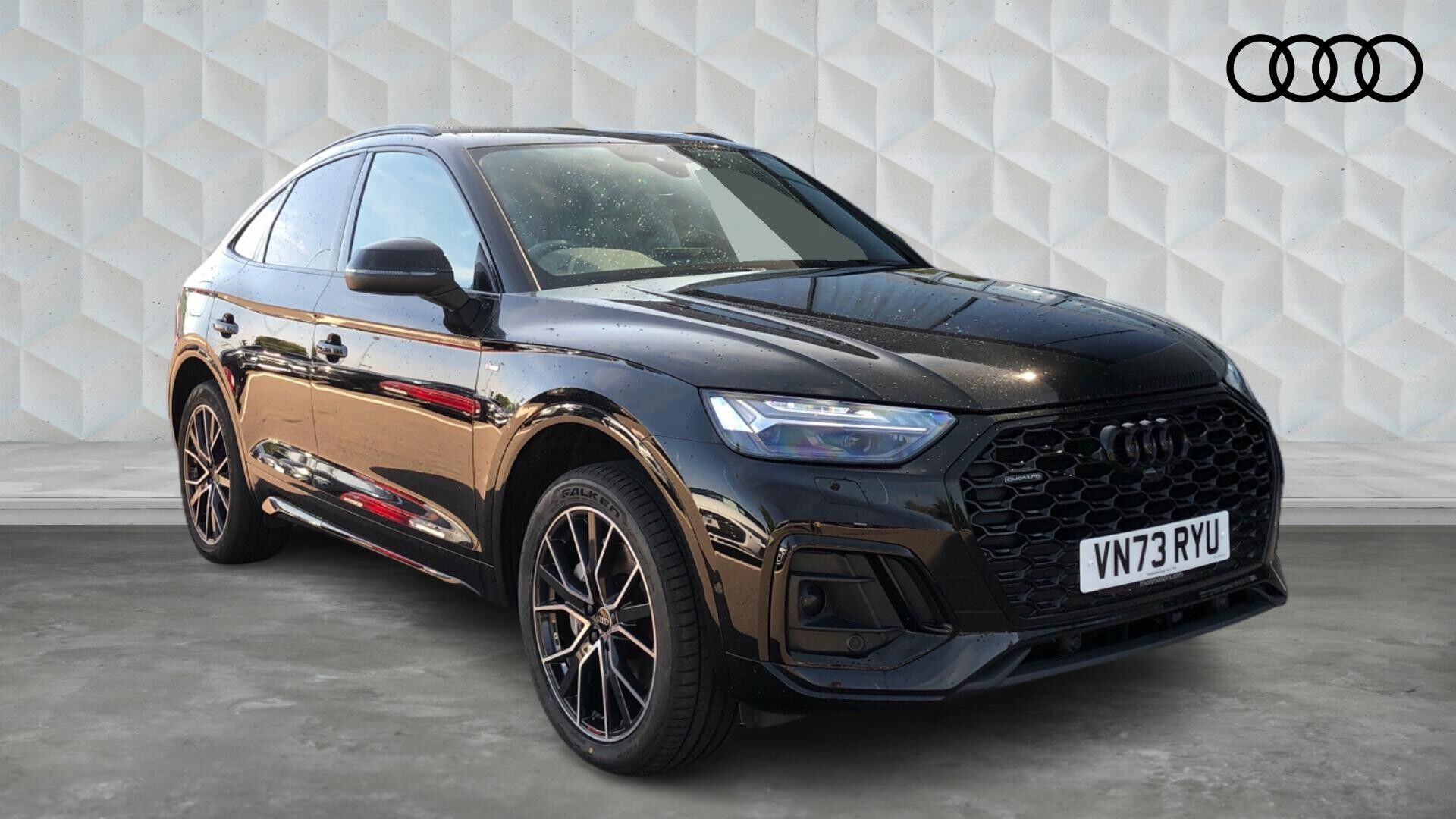 Main listing image - Audi Q5