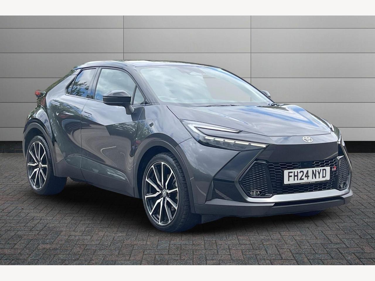 Main listing image - Toyota C-HR