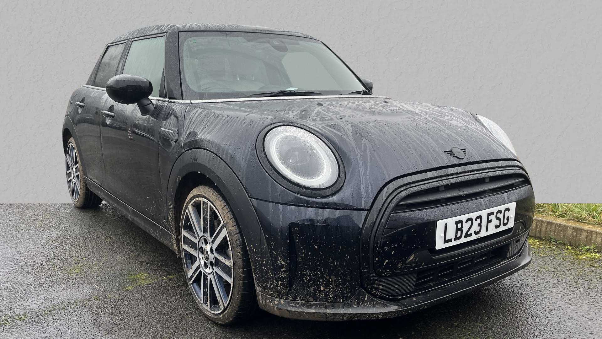 Main listing image - MINI Hatchback 5dr