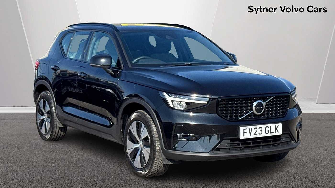 Main listing image - Volvo XC40 Recharge