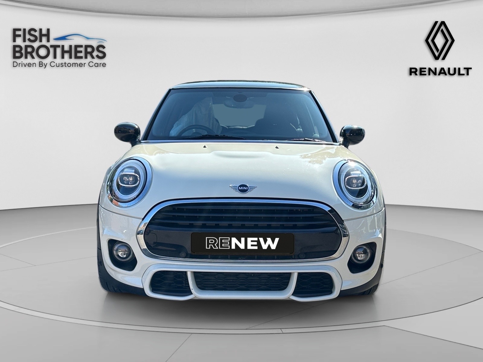 Main listing image - MINI Hatchback
