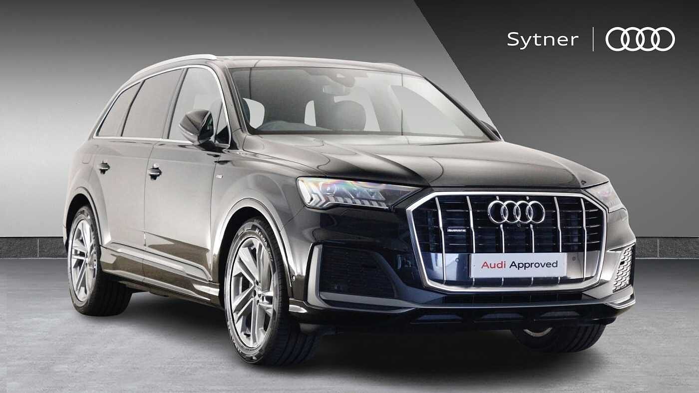 Main listing image - Audi Q7