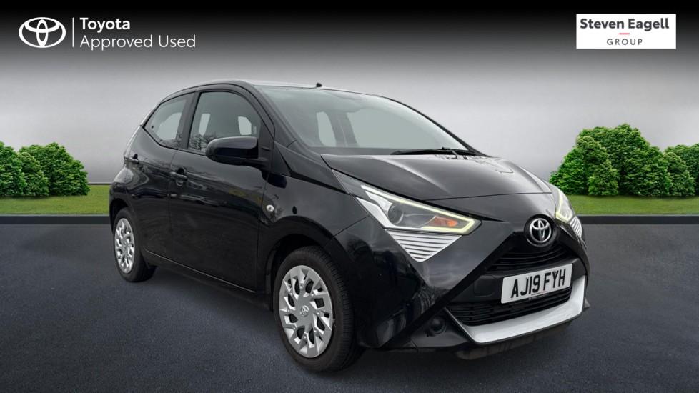 Main listing image - Toyota Aygo