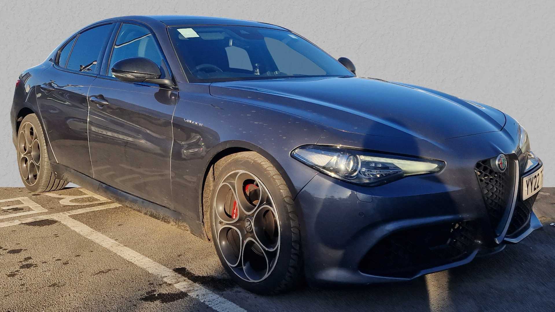 Main listing image - Alfa Romeo Giulia